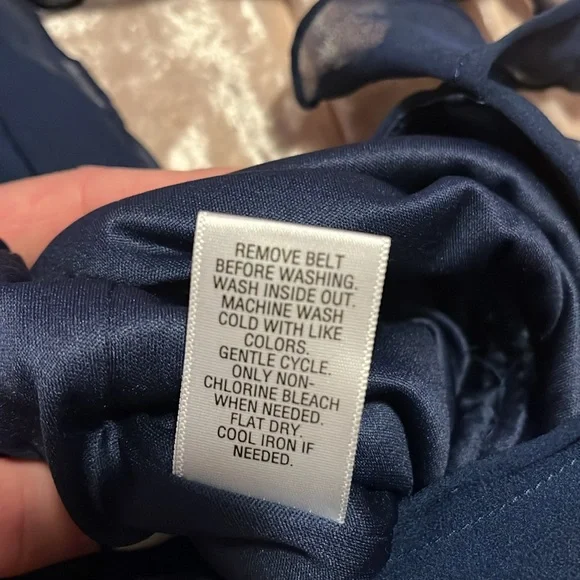 Princess Vera Wang Sleeveless Romper with Pockets XL - Picture 6 of 6